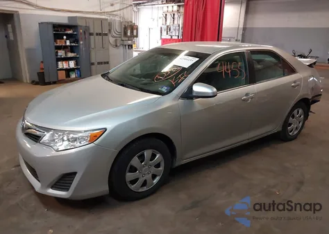 2014 Toyota Camry Le из США, поврежденный, VIN 4T1BF1FK9EU324078